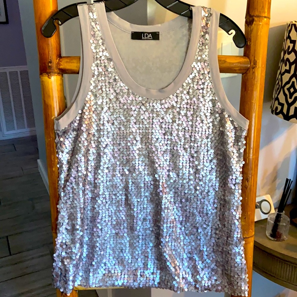 LDA NEW YEARS EVE Grey Sequins Tank Holiday SZ Large - Picture 1 of 6